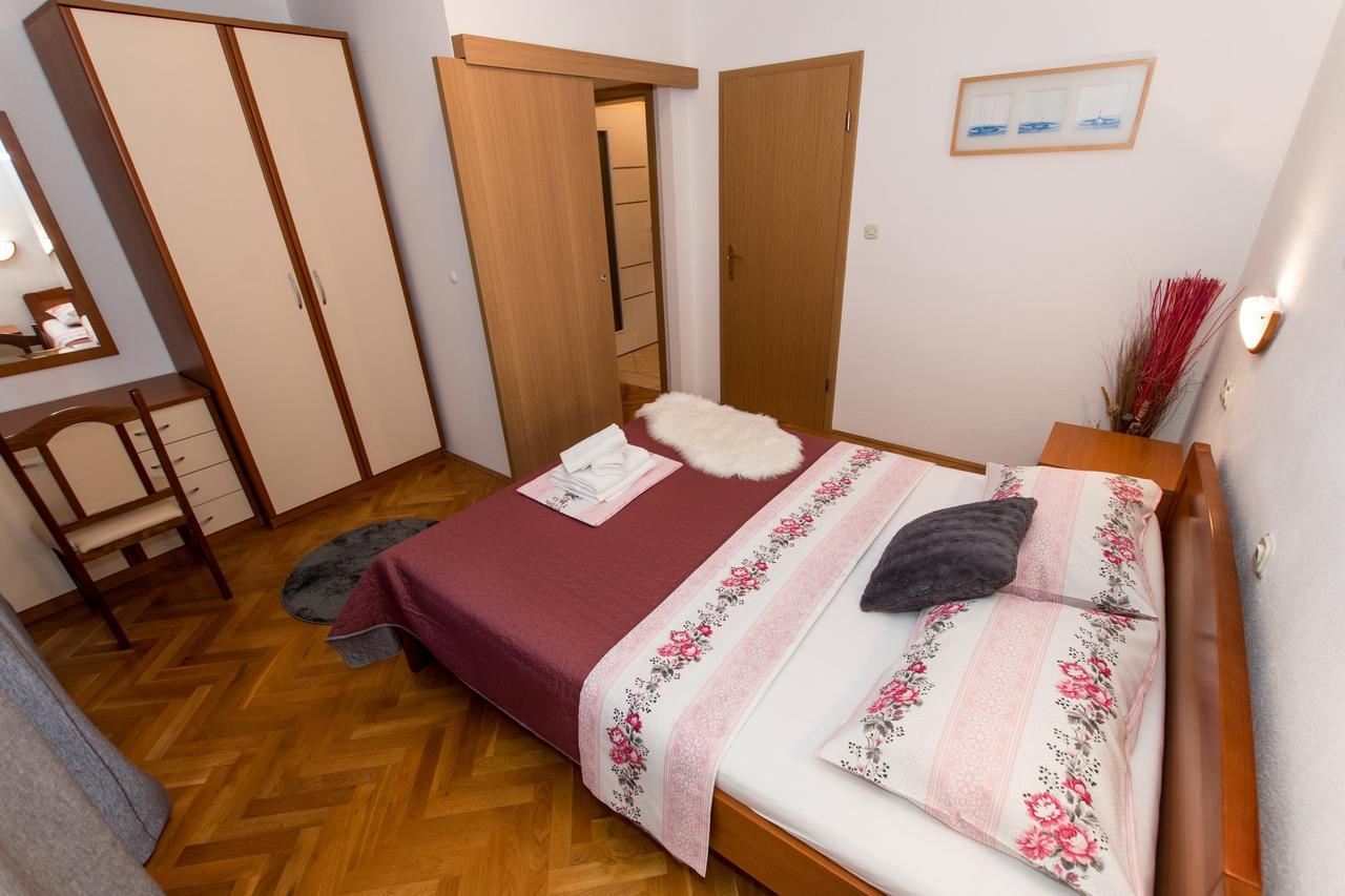 Seaview Apartment Slavica Brela Exterior foto